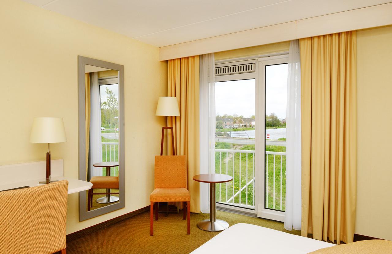 Tulip Inn لايدردورب المظهر الخارجي الصورة