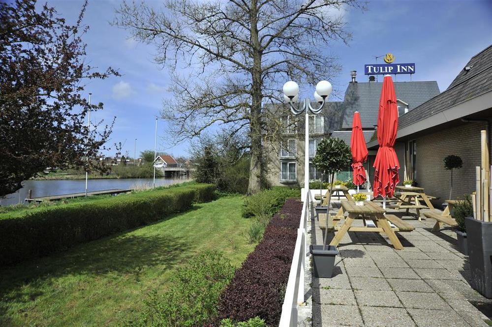 Tulip Inn لايدردورب المطعم الصورة