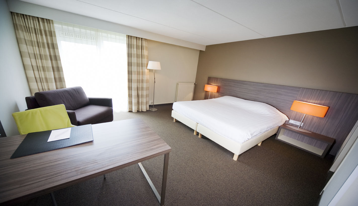 Tulip Inn لايدردورب المظهر الخارجي الصورة